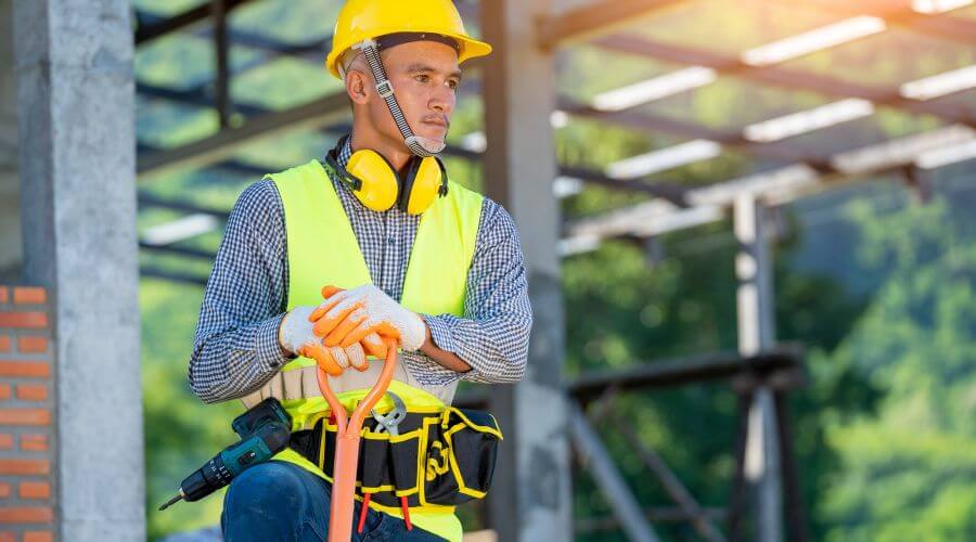 Expert Emergency Roof Repairs services in Hessmer, LA